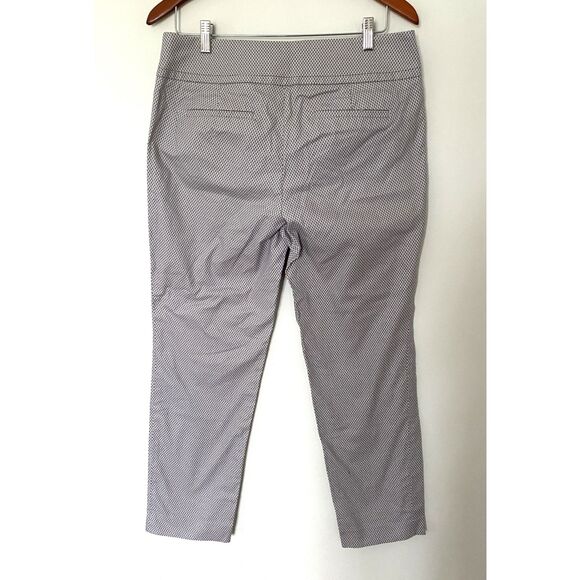 Ann Taylor LOFT Marisa Straight Capri Pants Cotton Spandex Blend Comfort Sz 8 - Picture 2 of 10